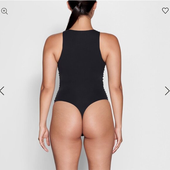SKIMS I FITS EVERYBODY I HIGH NECK BODYSUIT I ONYX I M - Picture 2 of 4